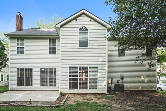 Building Photo - 15009 Arrowgrass Way