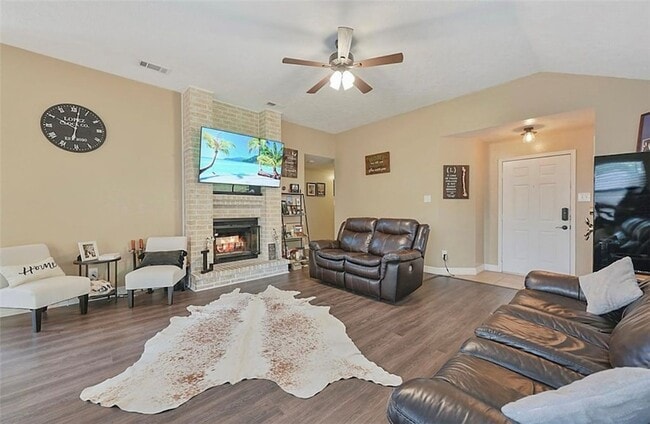 Building Photo - 4022 Windfree Dr