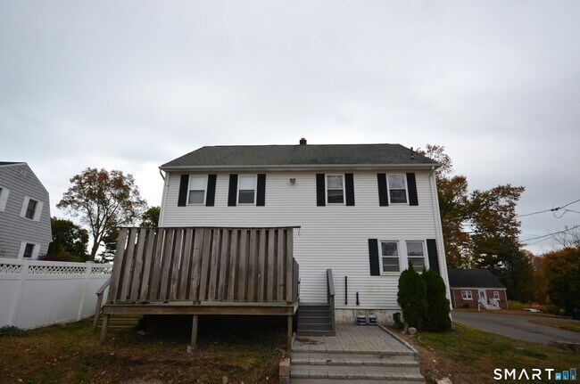 Building Photo - 41 Sorensen Rd