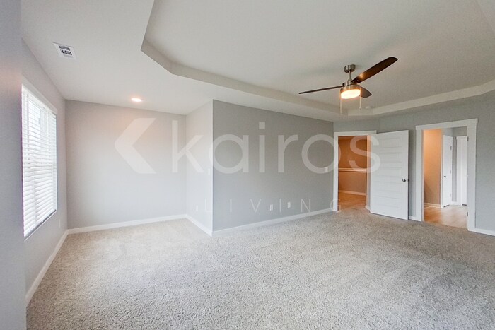 Building Photo - 6102 Taramore Ln NW