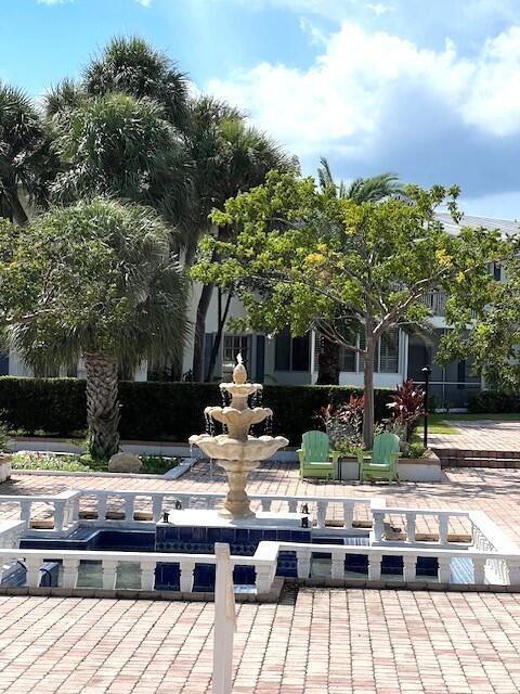 Building Photo - 6800 NE 22nd Way