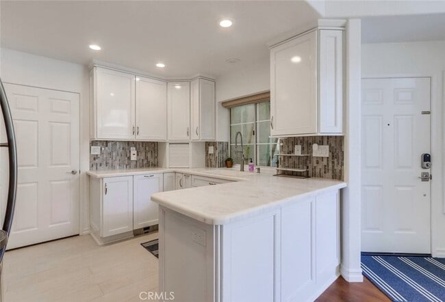 Building Photo - 54 Waxwing Ln