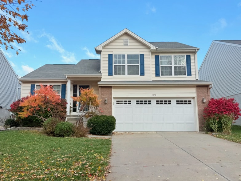 Primary Photo - 1805 N 207th St