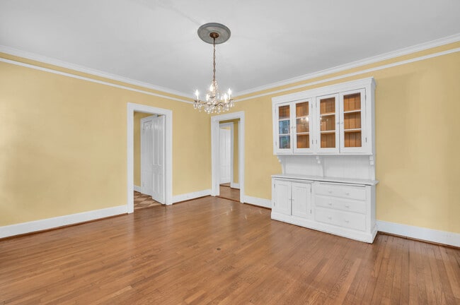 Building Photo - 212 N 16th St