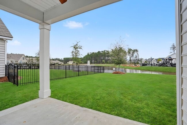 Building Photo - 3 BED | 2 BATH | TWO CAR GARAGE | SAVANNAH QUARTERS | AVAILABLE NOW