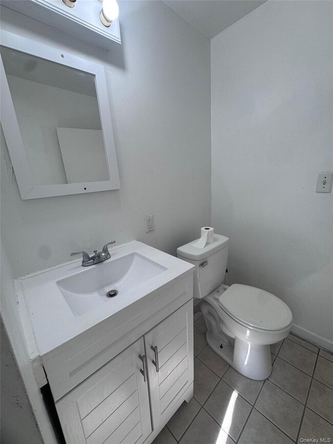 Building Photo - 4 Gray St