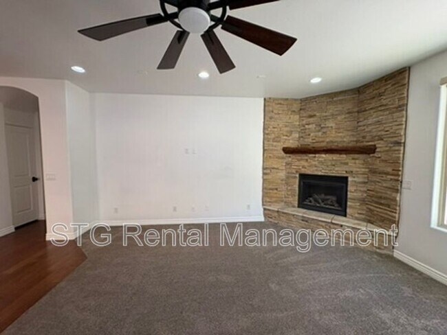 Building Photo - 668 Rio Virgin Dr