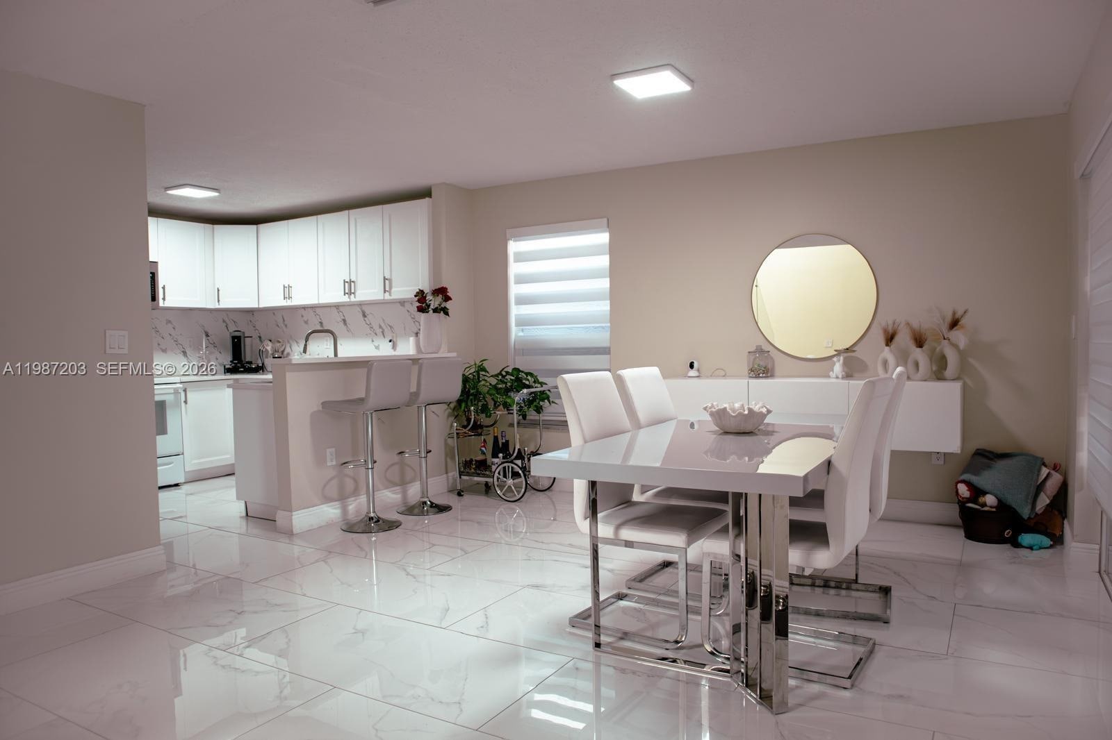 Building Photo - 15022 SW 143rd Ter