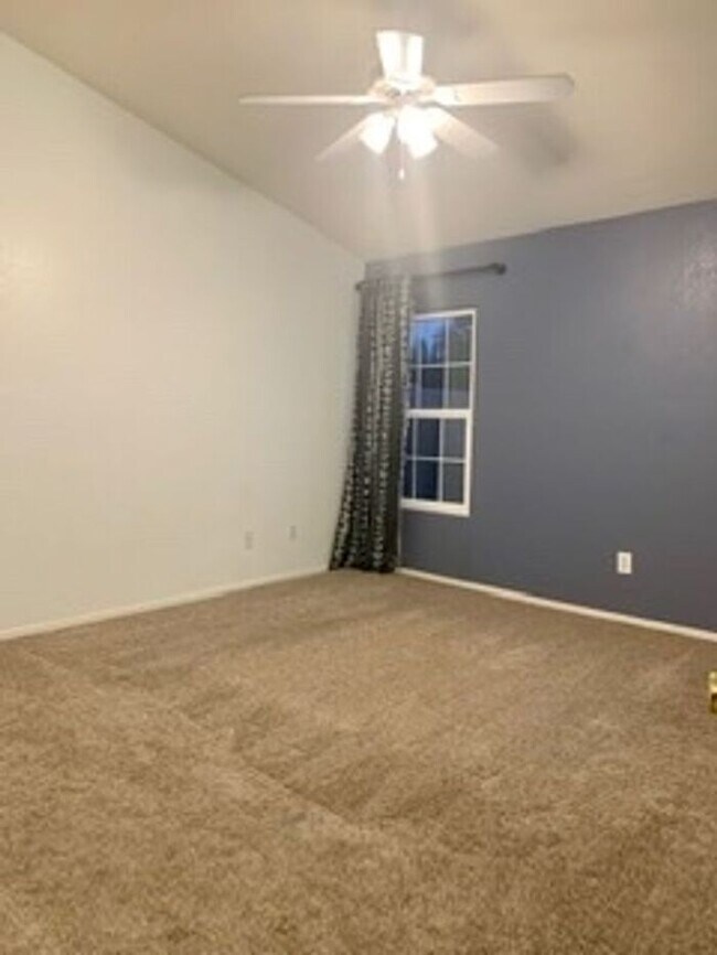 Building Photo - COMING SOON!! LOCATION! LOCATION! LOCATION! LOVELY 3 BEDROOM, 2.0 BATH SINGLE FAMILY HOME!