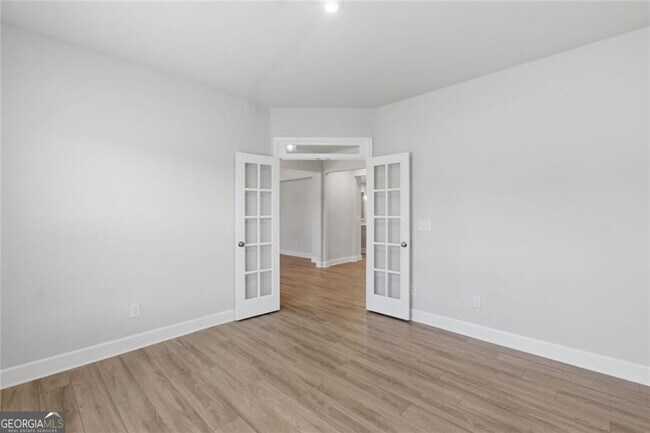 Building Photo - 2044 Garvin Rd