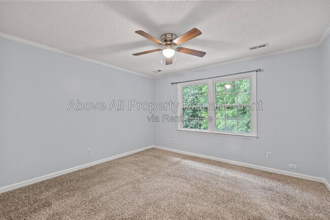 Building Photo - 207 Bay Dr