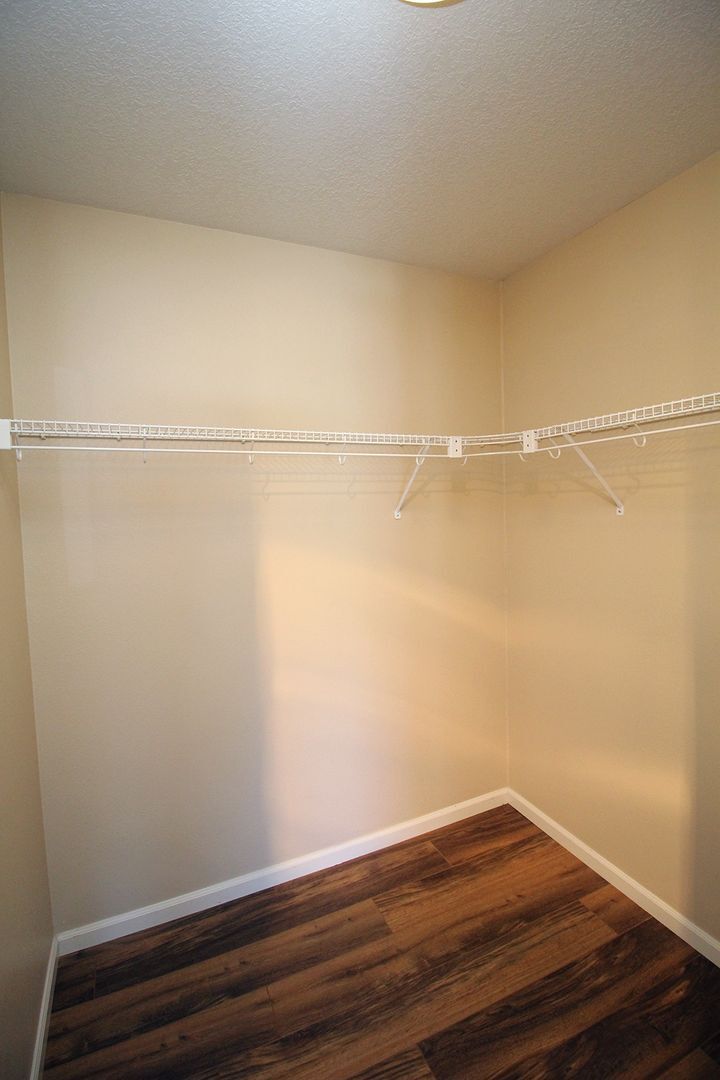 Building Photo - 15072 NW Central Dr