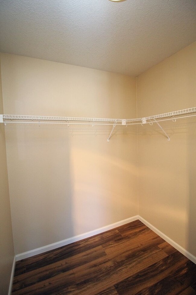 Building Photo - 15072 NW Central Dr