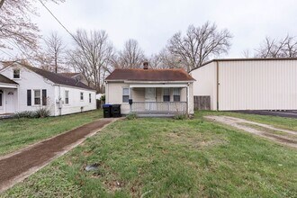 Building Photo - 4060 La Salle Ave