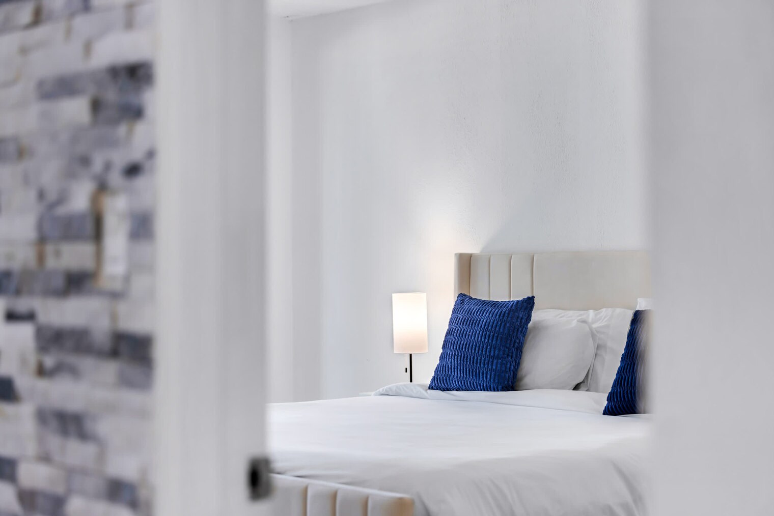 Building Photo - 1717 N Bayshore Dr