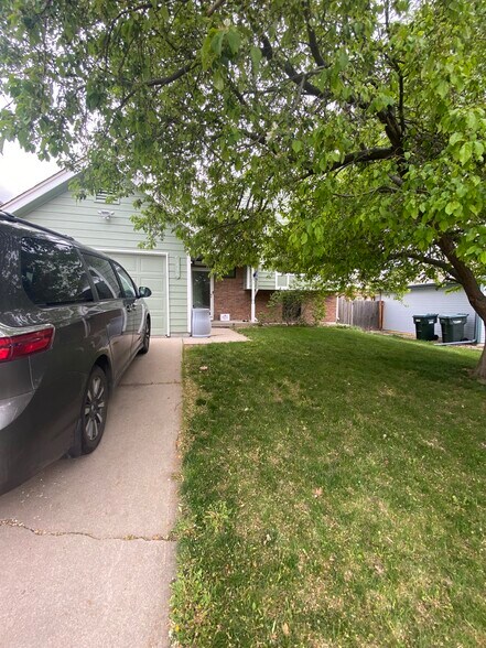 Building Photo - 18296 E Layton Pl