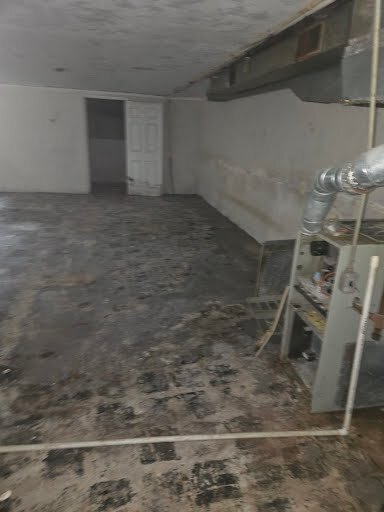 Building Photo - 1039 Gimblin St