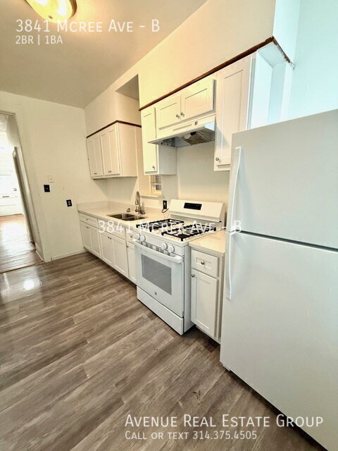 Building Photo - 3841 McRee Ave