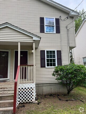 Building Photo - 133-135-135 Moxon St