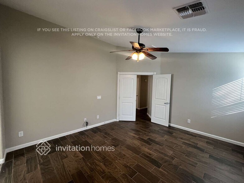 Building Photo - 34382 N Richardson Dr