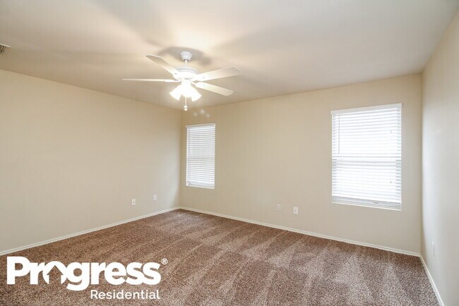 Building Photo - 1515 W Coral Reef Ln