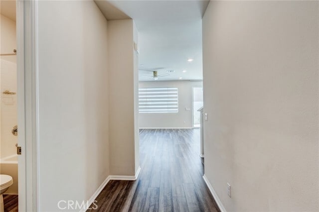 Building Photo - 36469 Shine Dr