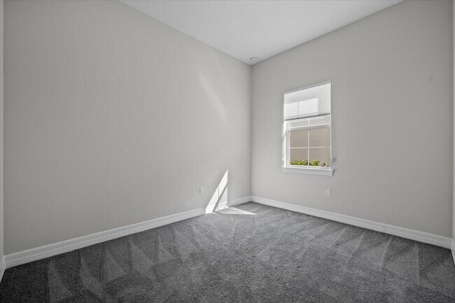 Building Photo - 10366 Northbrook Cir