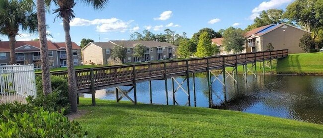 Building Photo - 112 Reserve Cir