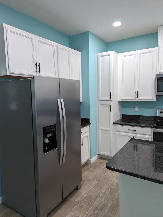 Building Photo - 2010 Seminole Blvd S