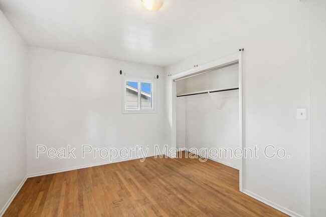 Building Photo - 1512 Brentwood Dr