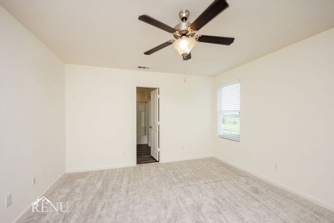 Building Photo - 6602 Charleston Dr