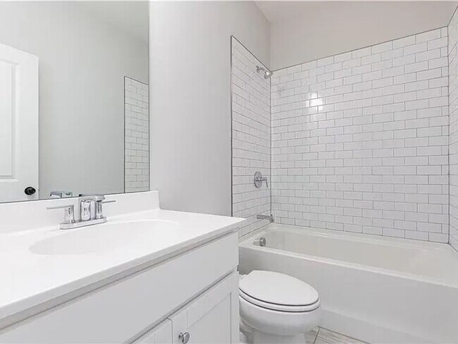 Building Photo - Spacious 3bd/4ba Townhome in Acworth w/ Al...