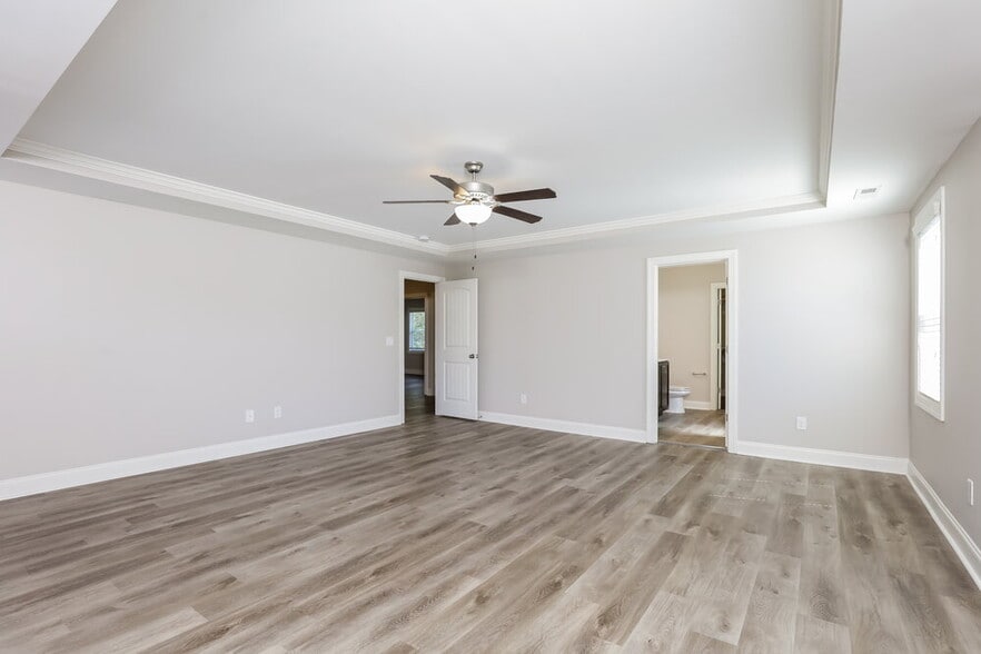 Building Photo - 168 Hawkesburg Dr