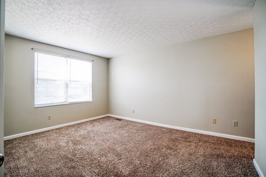 Building Photo - 7950 Dolmen Dr