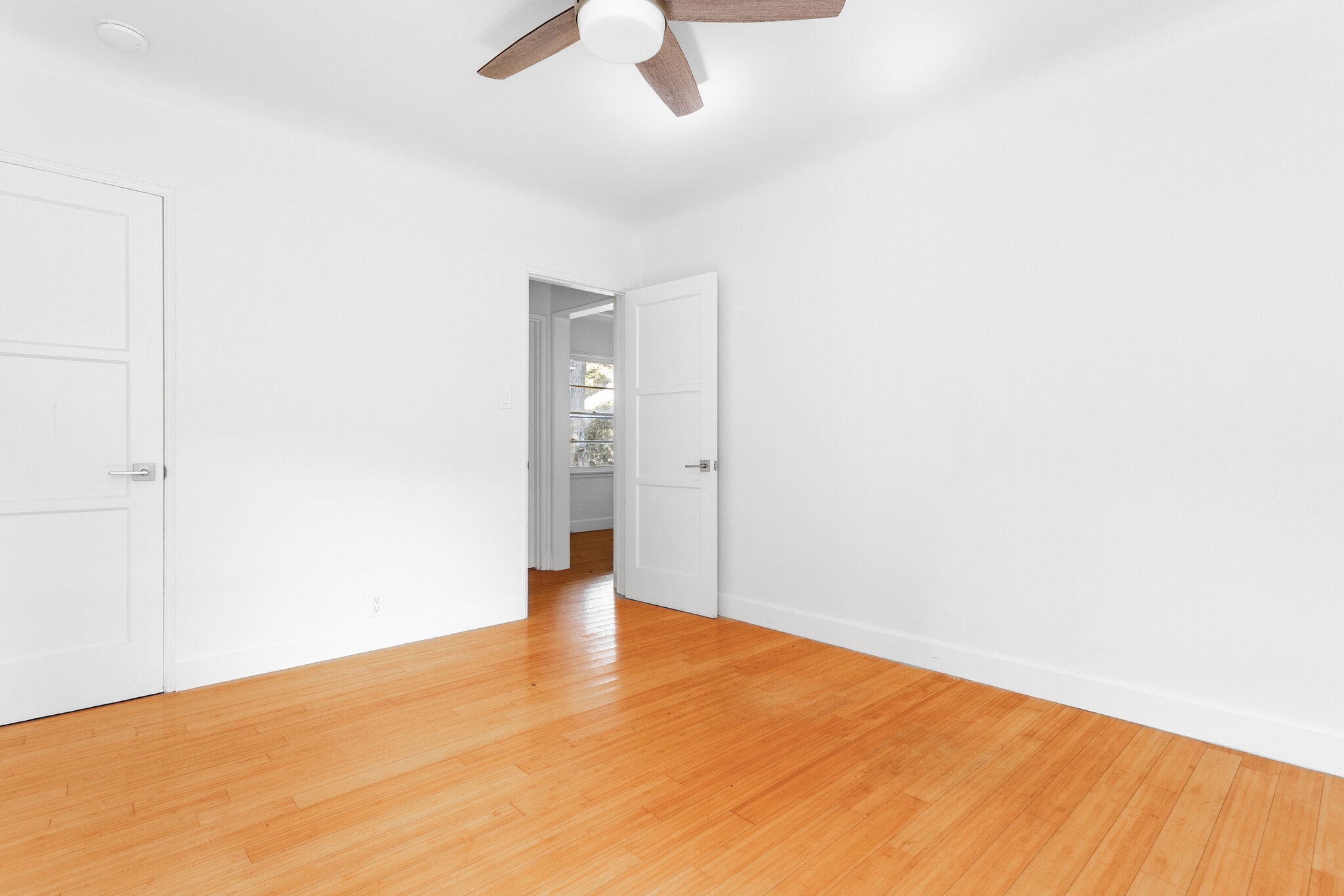 bedroom #1 - 1406 Maple St