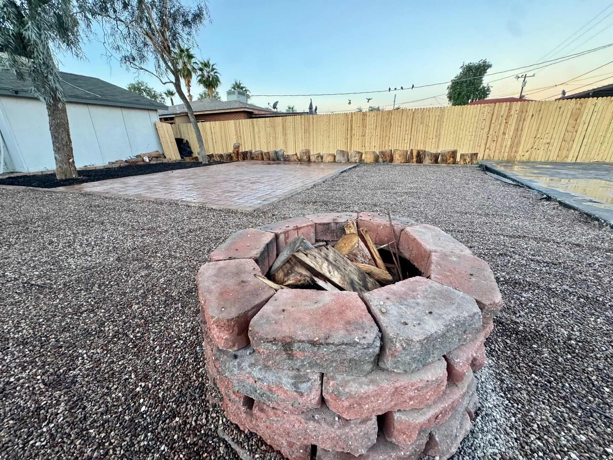 Building Photo - 1534 E Culver St