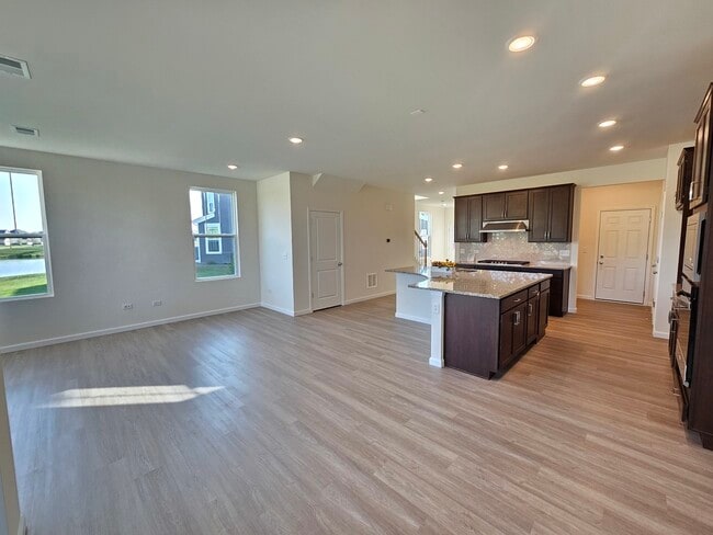 Building Photo - 24408 W Alexis Ln