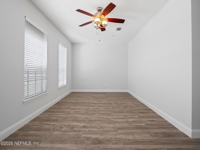 Building Photo - 4472 Congressional Dr