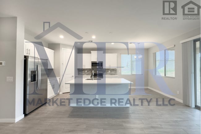 Building Photo - 3Bed/2Bath Home at I-17/Carefree Hwy! $1995 MOVE-IN SPECIAL! Ready for Immediate Move-In!