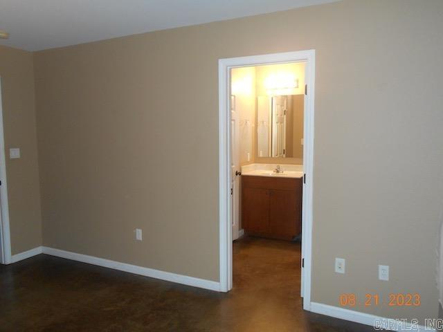 Building Photo - 20621 Cole Ln