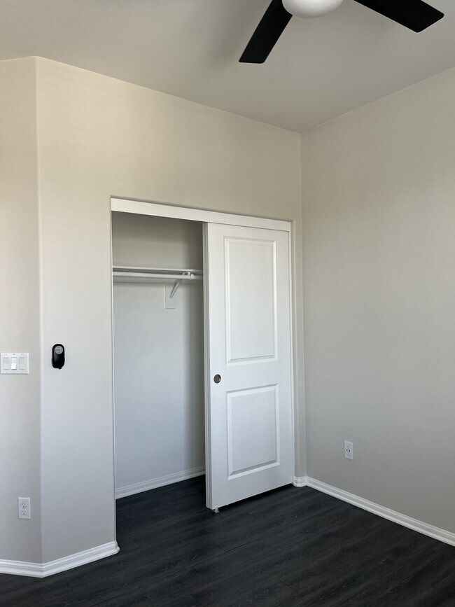 Building Photo - 12432 Constellation St