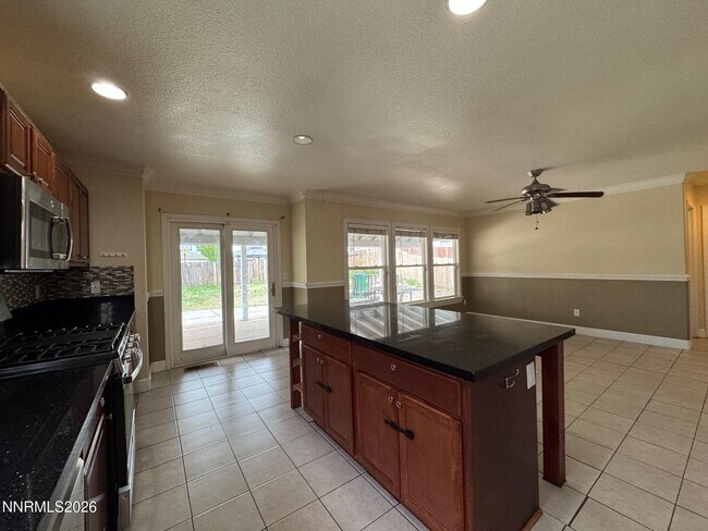 Building Photo - 7650 Appenzell St