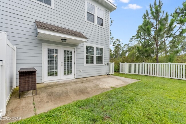 Building Photo - 116 Fossil Falls Ln