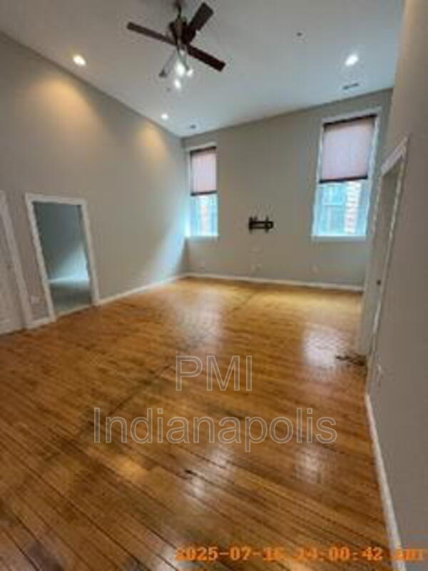 Building Photo - 141 S Meridian St