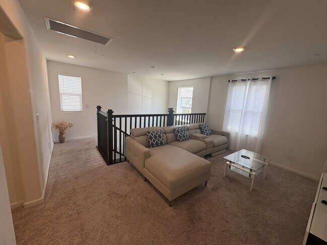 Building Photo - 8213 Ocho Wy