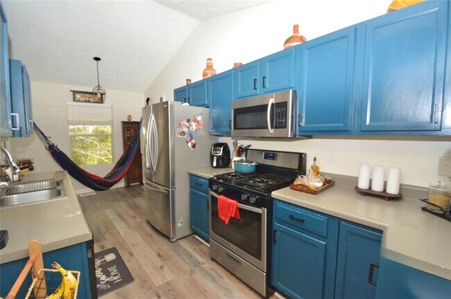 Building Photo - 2176 Cold Springs Cir