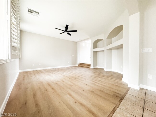 Building Photo - 9137 Adamshurst Ave