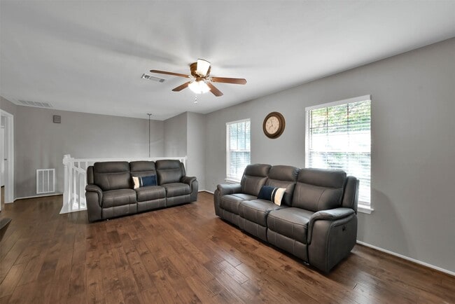 Building Photo - 17 Kittiwake Ct