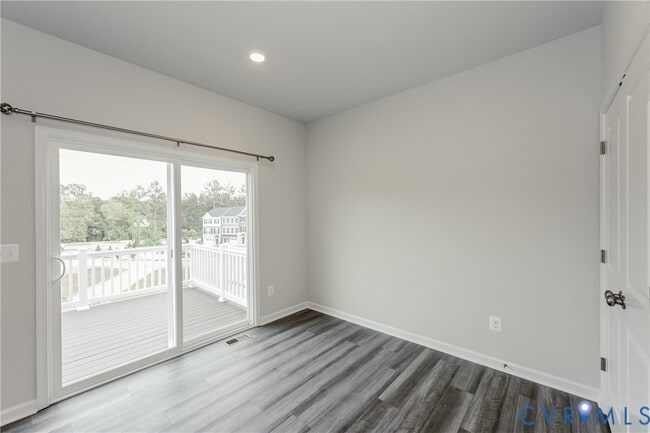 Building Photo - 8757 Whitman Dr