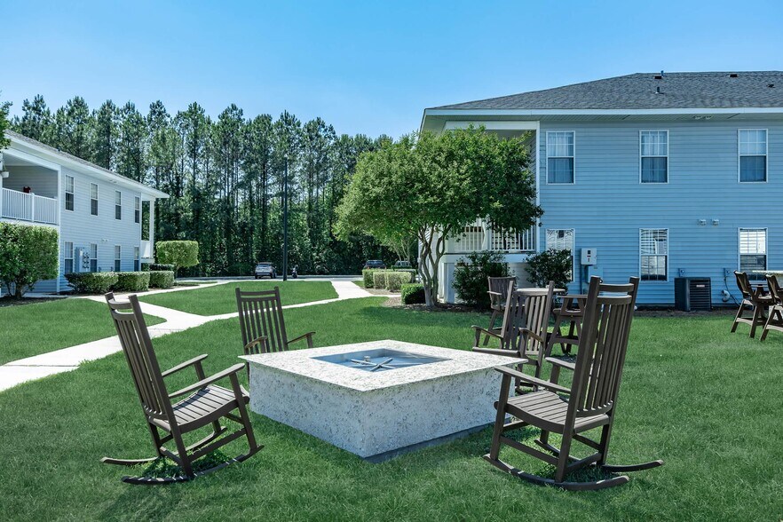 Windsor Place 100 Windsor Cir Jacksonville NC 28546 Apartment Finder